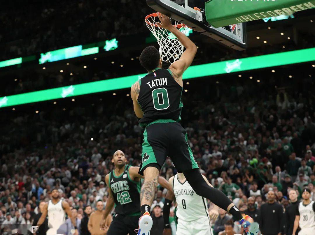 塔图姆关键节点出色防守，篮网带队取胜！的简单介绍